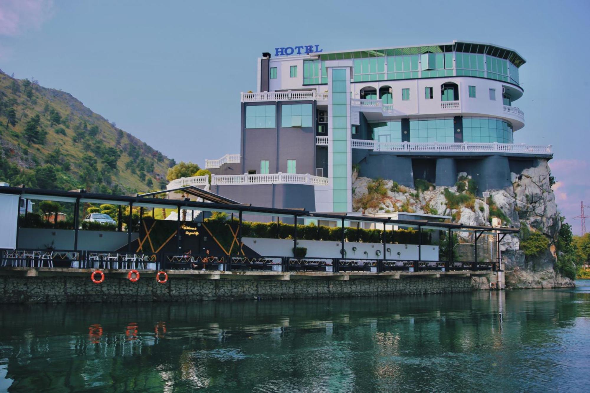 Prince Of Lake Hotel Shkoder Luaran gambar