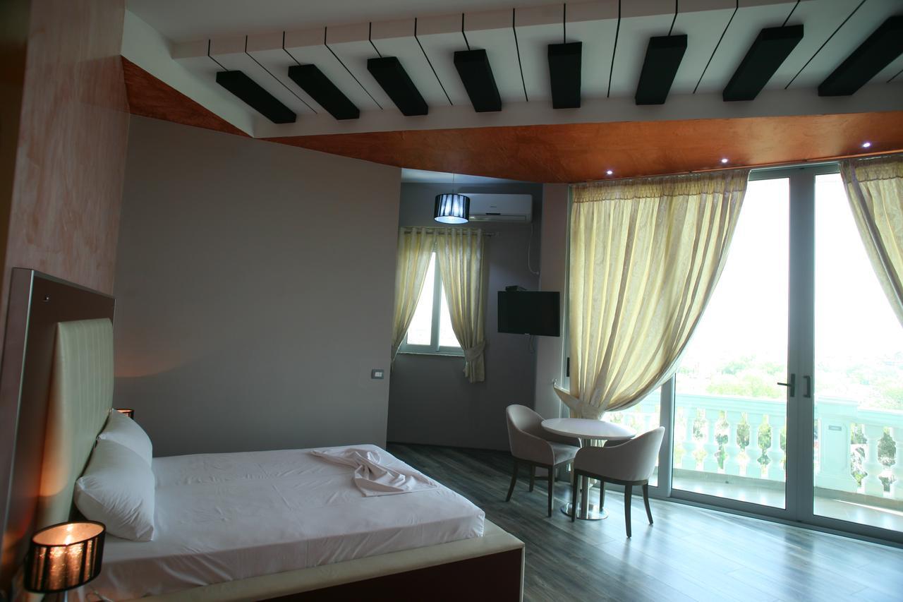 Prince Of Lake Hotel Shkoder Luaran gambar